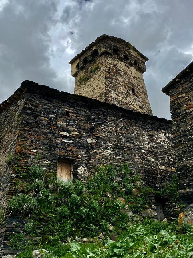 Nizharadze'S Tower Ushguli Exterior foto