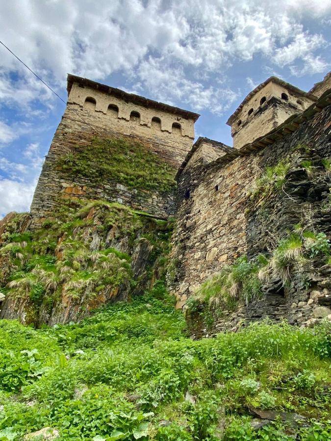 Nizharadze'S Tower Ushguli Exterior foto