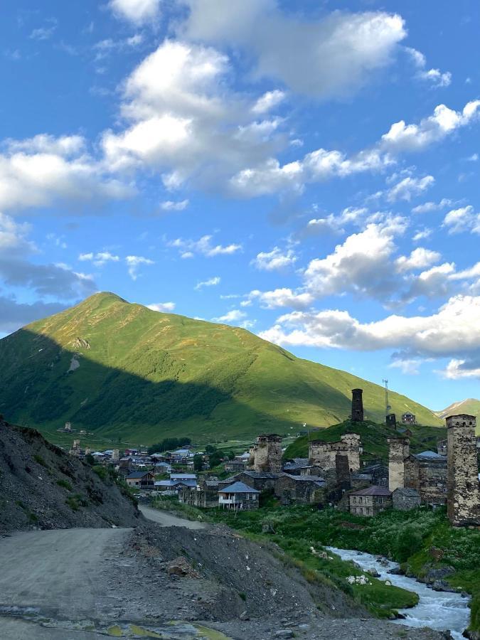 Nizharadze'S Tower Ushguli Exterior foto